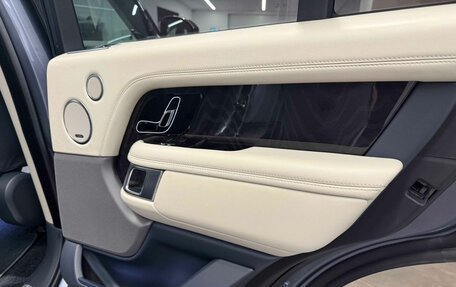 Land Rover Range Rover IV рестайлинг, 2018 год, 6 649 000 рублей, 22 фотография