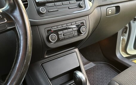 Volkswagen Tiguan I, 2015 год, 1 250 000 рублей, 10 фотография