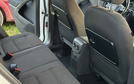 Volkswagen Tiguan I, 2015 год, 1 250 000 рублей, 15 фотография