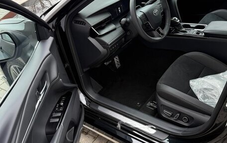 Toyota Camry, 2025 год, 3 900 000 рублей, 5 фотография