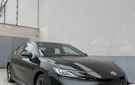 Toyota Camry, 2025 год, 3 900 000 рублей, 1 фотография