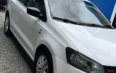 Volkswagen Polo VI (EU Market), 2013 год, 580 000 рублей, 1 фотография