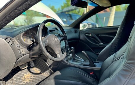 Toyota Celica VII рестайлинг, 2003 год, 660 000 рублей, 8 фотография