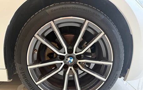 BMW 3 серия, 2022 год, 2 900 000 рублей, 21 фотография