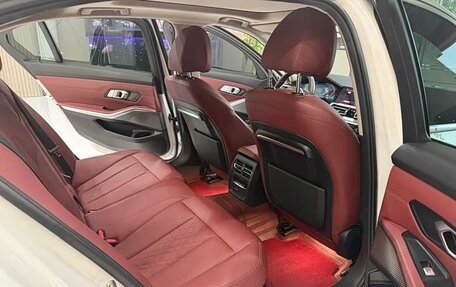 BMW 3 серия, 2022 год, 2 900 000 рублей, 18 фотография