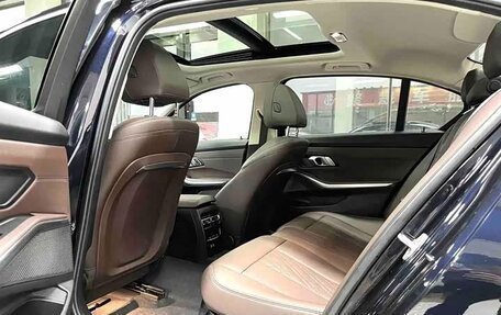 BMW 3 серия, 2023 год, 3 050 000 рублей, 16 фотография
