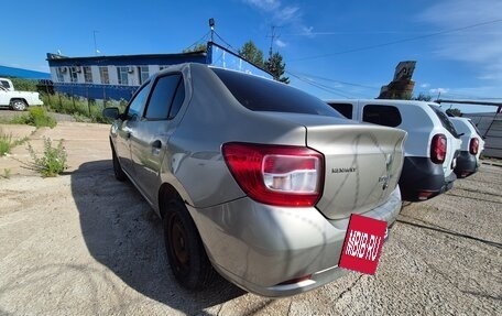 Renault Logan II, 2015 год, 450 000 рублей, 4 фотография