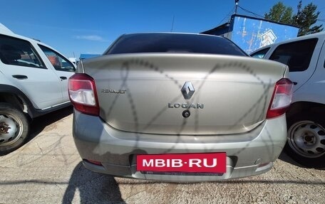 Renault Logan II, 2015 год, 450 000 рублей, 5 фотография
