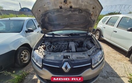 Renault Logan II, 2015 год, 450 000 рублей, 20 фотография