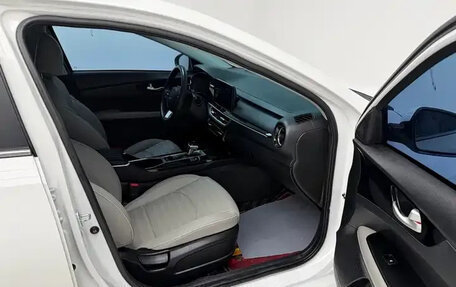KIA K3, 2023 год, 1 320 000 рублей, 13 фотография