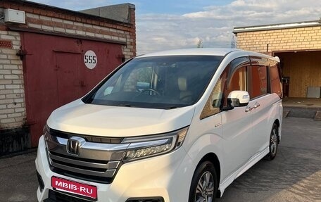 Honda Stepwgn IV, 2019 год, 2 397 000 рублей, 1 фотография