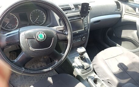 Skoda Octavia, 2011 год, 700 000 рублей, 5 фотография
