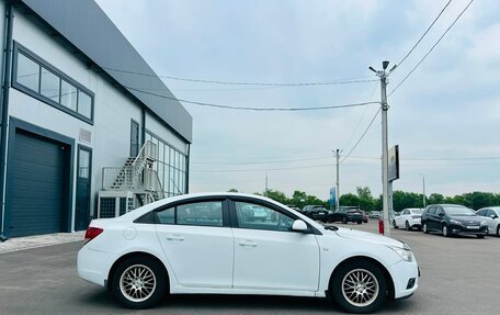 Chevrolet Cruze II, 2010 год, 629 000 рублей, 7 фотография