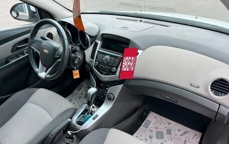Chevrolet Cruze II, 2010 год, 629 000 рублей, 13 фотография