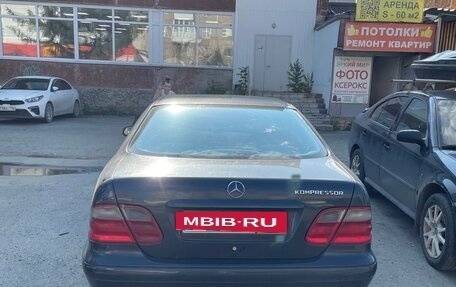 Mercedes-Benz CLK-Класс, 2000 год, 470 000 рублей, 6 фотография