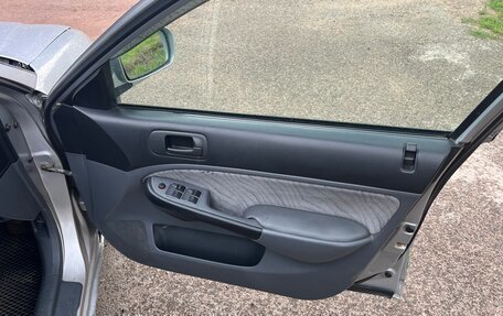 Honda Civic Ferio III, 2002 год, 330 000 рублей, 14 фотография