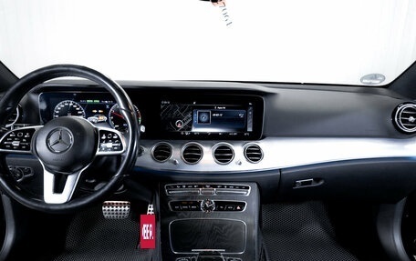 Mercedes-Benz E-Класс, 2019 год, 3 690 000 рублей, 16 фотография