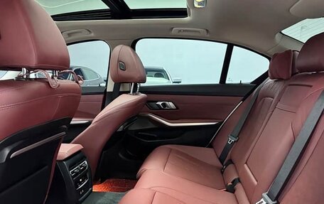 BMW 3 серия, 2022 год, 2 750 000 рублей, 13 фотография
