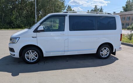 Volkswagen Multivan T6 рестайлинг, 2015 год, 3 500 000 рублей, 4 фотография