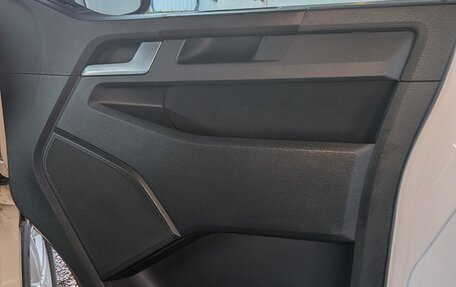 Volkswagen Multivan T6 рестайлинг, 2015 год, 3 500 000 рублей, 30 фотография