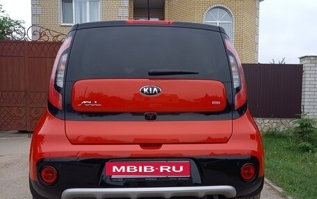 KIA Soul II рестайлинг, 2019 год, 1 650 000 рублей, 4 фотография
