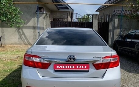 Toyota Camry, 2014 год, 1 680 000 рублей, 5 фотография