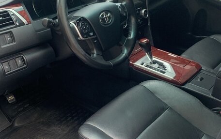 Toyota Camry, 2014 год, 1 680 000 рублей, 14 фотография
