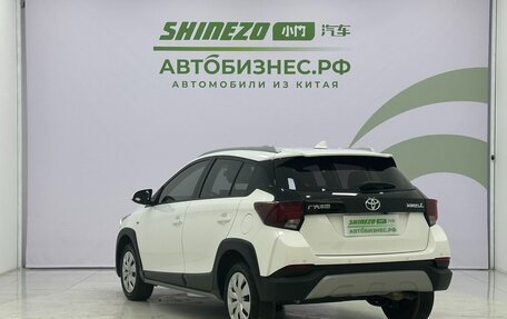 Toyota Yaris XP150 рестайлинг, 2021 год, 1 300 000 рублей, 5 фотография