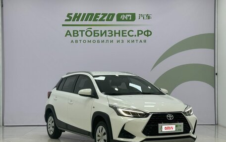 Toyota Yaris XP150 рестайлинг, 2021 год, 1 300 000 рублей, 3 фотография