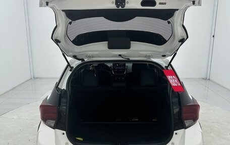 Toyota Yaris XP150 рестайлинг, 2021 год, 1 300 000 рублей, 6 фотография