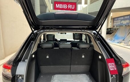Honda Vezel, 2023 год, 1 570 000 рублей, 10 фотография