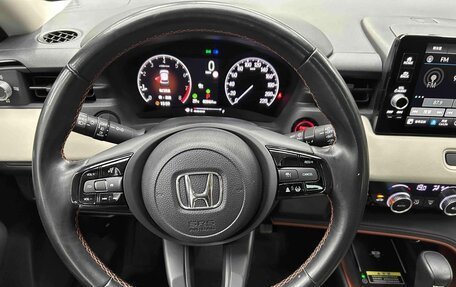 Honda Vezel, 2023 год, 1 580 000 рублей, 13 фотография