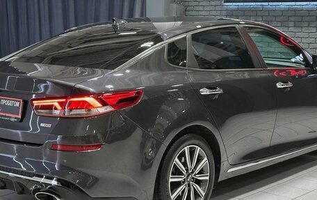 KIA K5 II, 2018 год, 1 750 000 рублей, 6 фотография