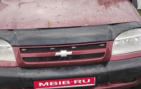 Chevrolet Niva I рестайлинг, 2003 год, 300 000 рублей, 2 фотография