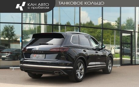 Volkswagen Touareg III, 2019 год, 5 000 000 рублей, 3 фотография