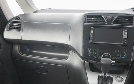 Nissan Serena IV, 2012 год, 1 249 000 рублей, 13 фотография