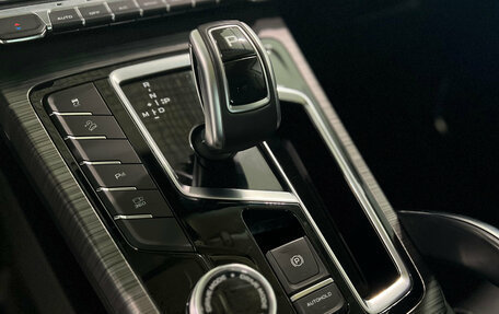 Geely Atlas, 2022 год, 1 699 000 рублей, 7 фотография