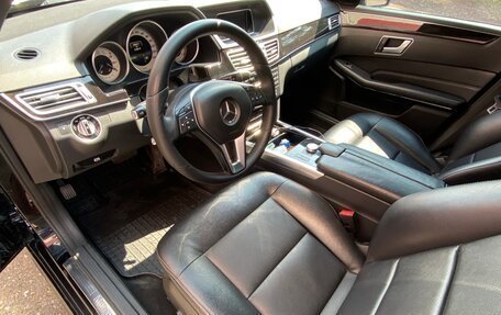 Mercedes-Benz E-Класс, 2013 год, 1 890 000 рублей, 6 фотография