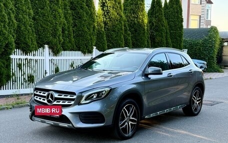Mercedes-Benz GLA, 2019 год, 2 430 000 рублей, 3 фотография