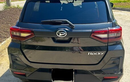 Daihatsu Rocky, 2022 год, 1 350 000 рублей, 2 фотография