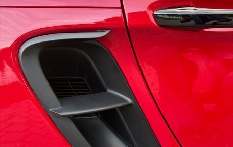 Porsche Cayman, 2018 год, 6 900 000 рублей, 28 фотография