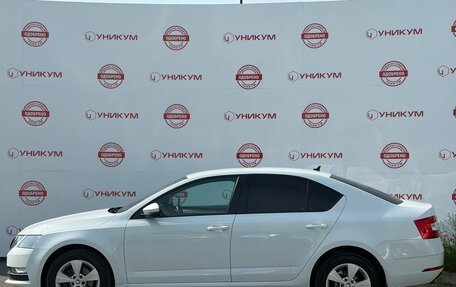 Skoda Octavia, 2017 год, 1 599 000 рублей, 2 фотография