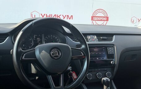 Skoda Octavia, 2017 год, 1 599 000 рублей, 19 фотография