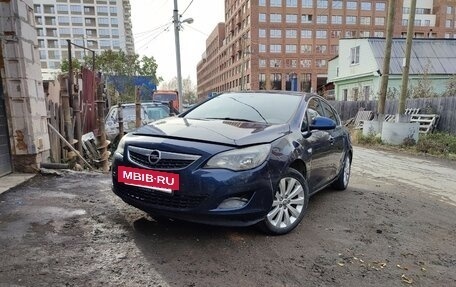 Opel Astra J, 2012 год, 400 000 рублей, 2 фотография