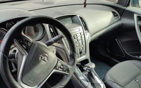 Opel Astra J, 2012 год, 400 000 рублей, 13 фотография