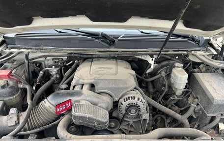 Chevrolet Tahoe III, 2013 год, 2 100 000 рублей, 10 фотография