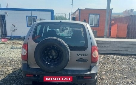 Chevrolet Niva I рестайлинг, 2018 год, 500 000 рублей, 4 фотография