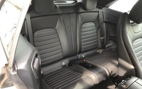 Mercedes-Benz C-Класс, 2017 год, 1 885 000 рублей, 15 фотография