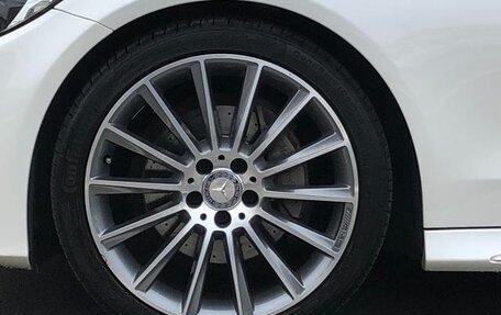 Mercedes-Benz C-Класс, 2017 год, 1 885 000 рублей, 29 фотография