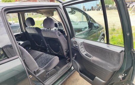 Opel Zafira A рестайлинг, 2001 год, 150 000 рублей, 6 фотография